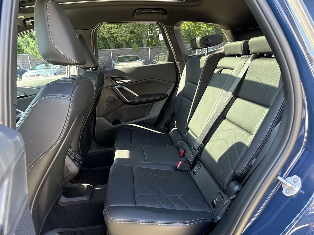 Thumbnail: 2026 BMW X1 - 22