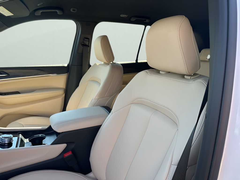 New Car 2025 Jeep Grand Cherokee  Limited For Sale Under $50,000 In Austin, Texas