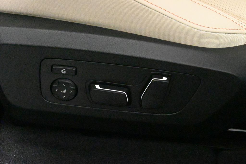 Thumbnail: 2026 BMW X3 - 27