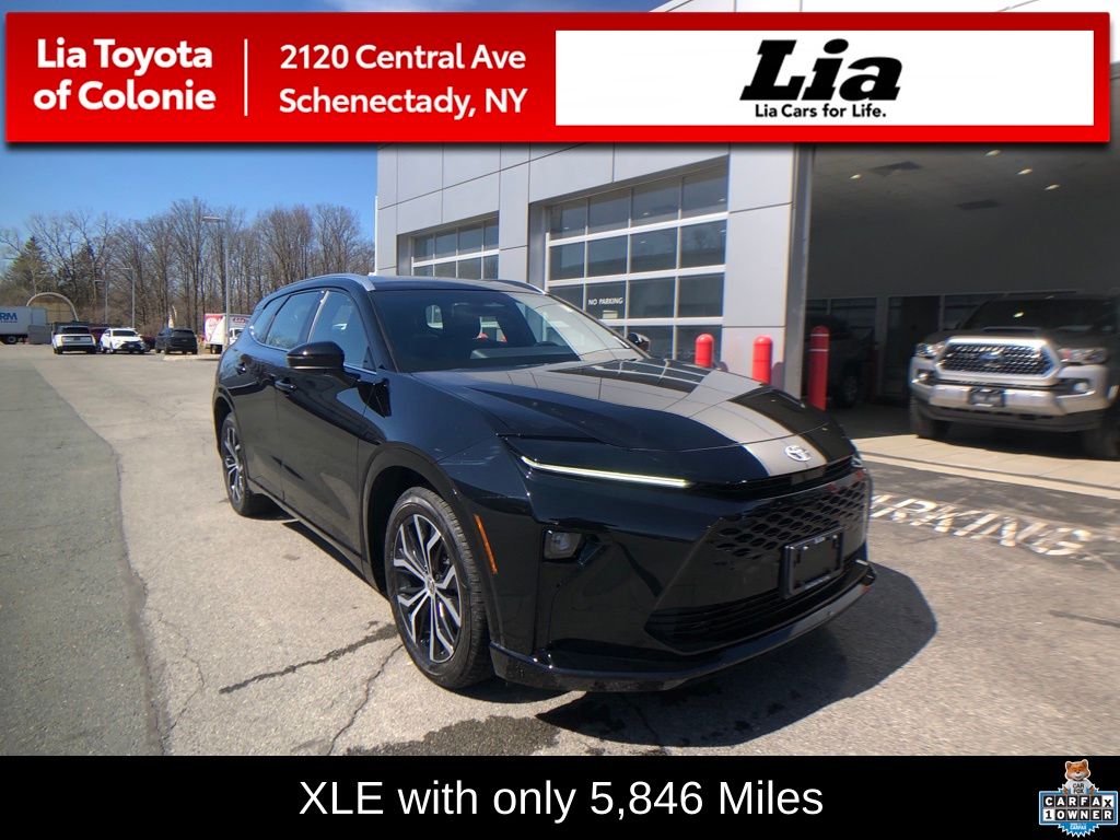 Black 2025 Toyota Crown Signia XLE AWD SUV / Crossover All-Wheel Drive Continuously Variable Transmission