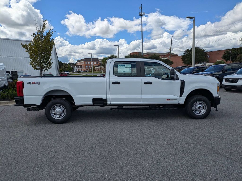 2027 Ford F-250 Super Duty XL