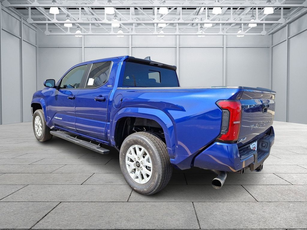 2025 Toyota Tacoma SR5 4