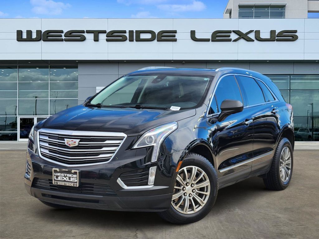 2019 Cadillac XT5 Luxury Black at Bravo Nissan