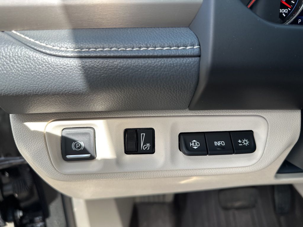 2022 GMC Acadia Denali 23