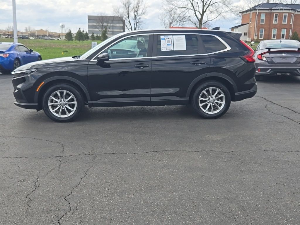 View vehicle photo 5