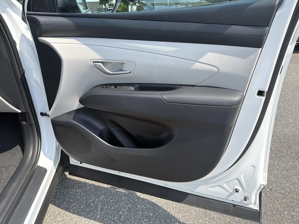 New 2026 White Hyundai SEL image 26