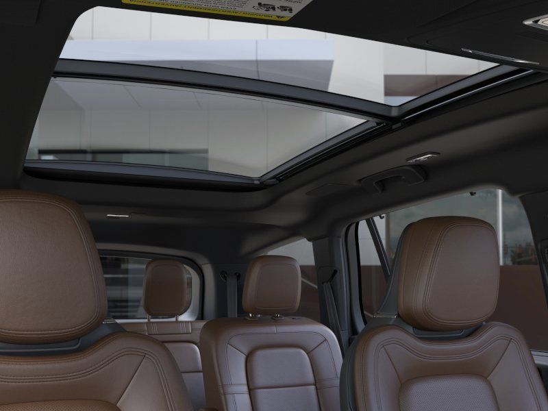 Thumbnail: 2026 Lincoln Aviator - 22