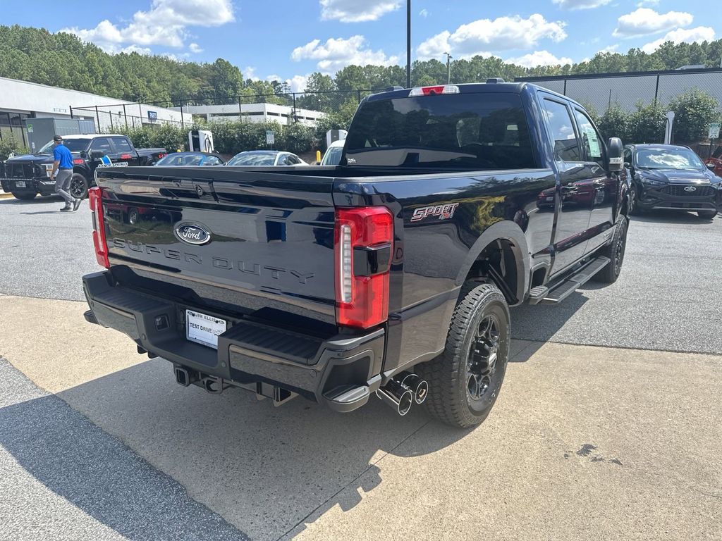 2024 Ford F-250SD XLT 7