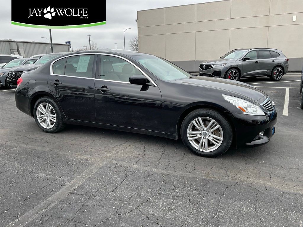 2013 INFINITI G37 x Sedan AWD