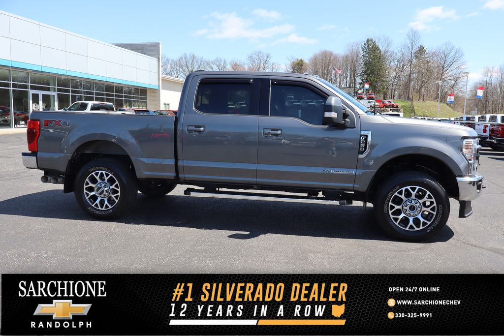 Carbonized Gray Metallic 2022 Ford F-250 Super Duty Lariat Crew Cab 4WD Pickup Truck Four-Wheel Drive Automatic