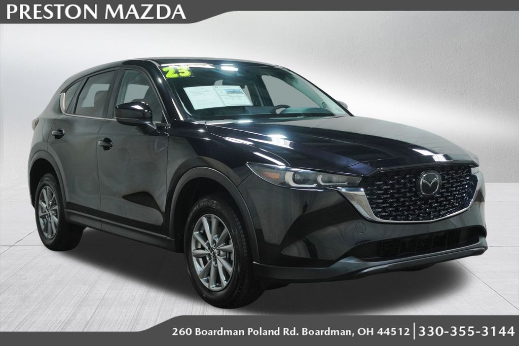 2023 Mazda CX-5 S Select Package Auto AWD's photo