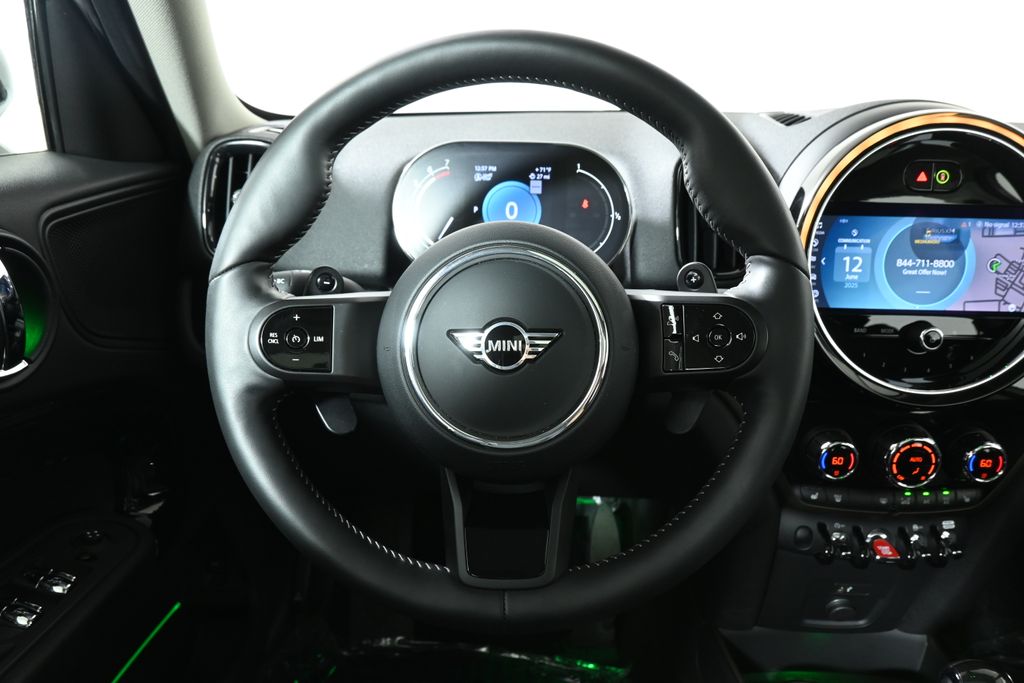 2023 MINI Cooper Countryman Signature 16