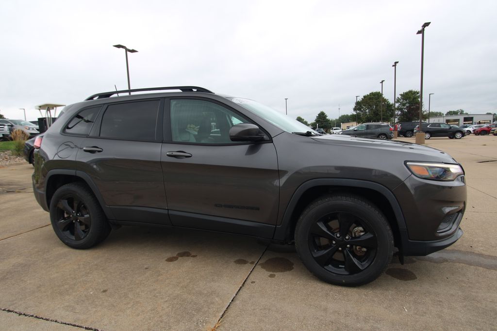 Used 2020 Jeep Cherokee SUV
