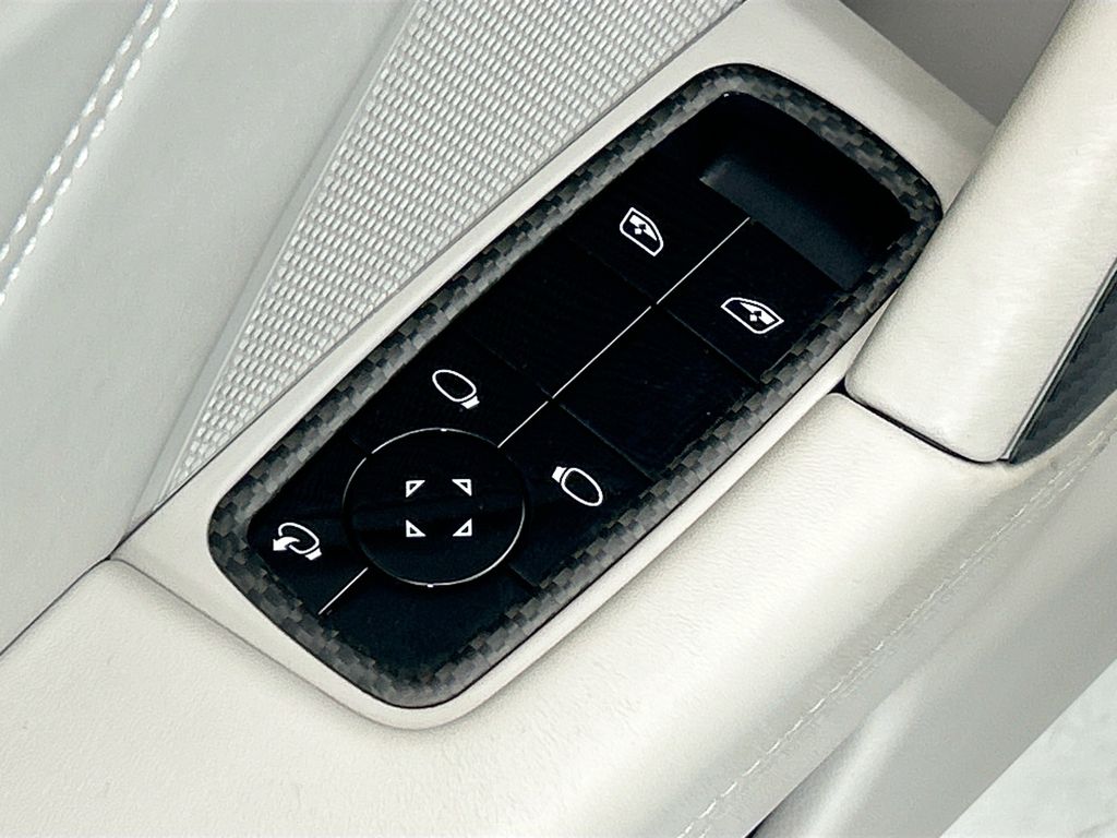 Thumbnail: 2021 Porsche 911 - 21