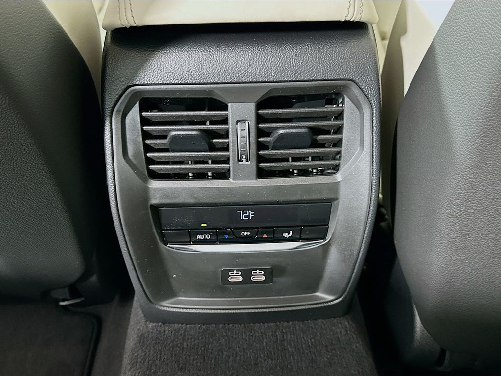 Thumbnail: 2026 BMW M3 - 18