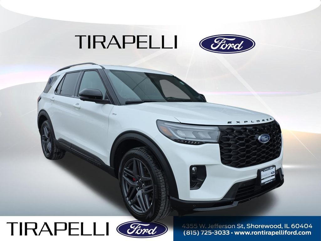 Certified Used 2025 White Ford ST-Line image 7