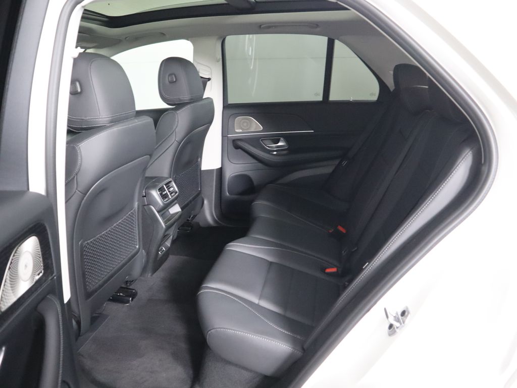 Thumbnail: 2026 Mercedes-Benz GLE - 23