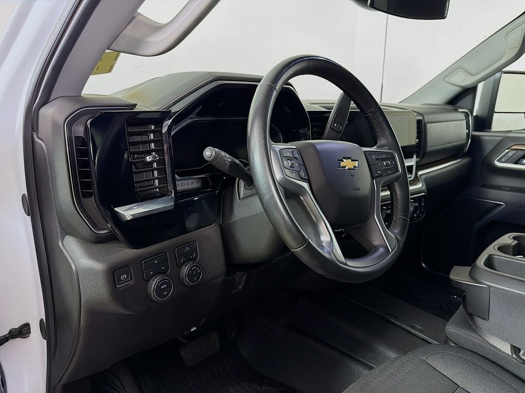 Used 2025 Chevrolet Silverado 3500HD Truck
