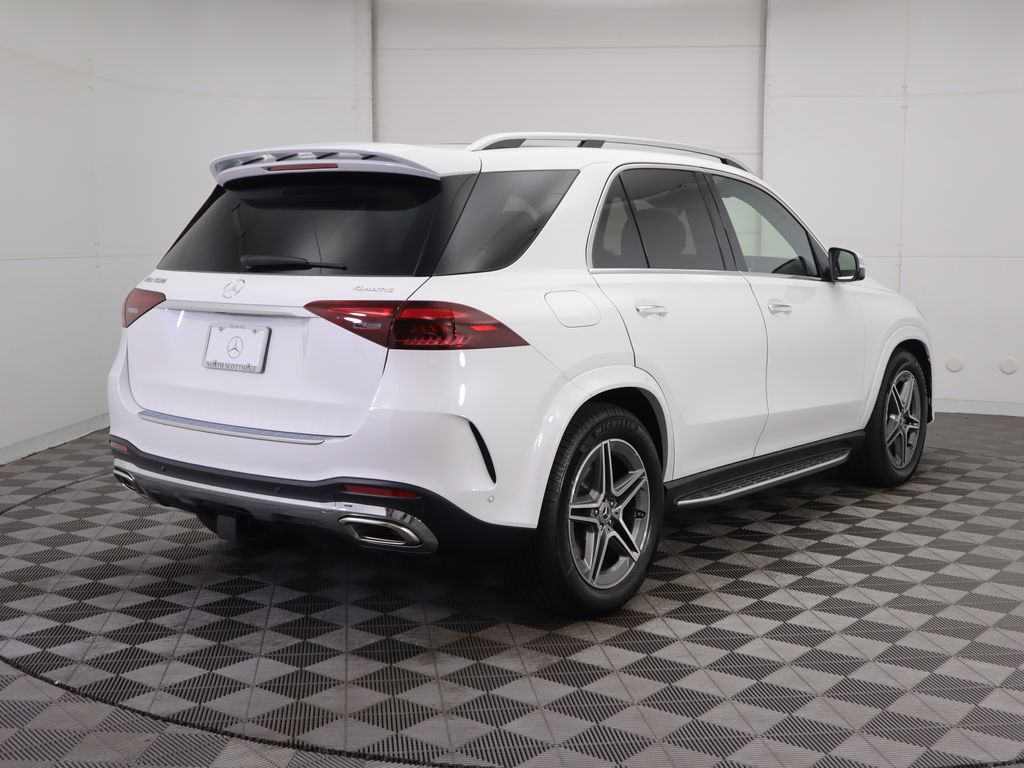 Thumbnail: 2026 Mercedes-Benz GLE - 5
