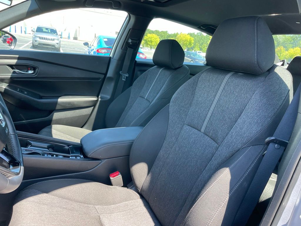 Thumbnail: 2025 Honda Accord - 25