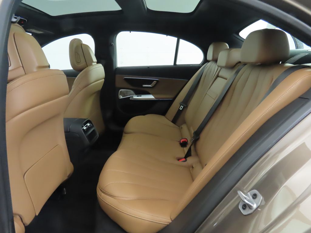 Thumbnail: 2026 Mercedes-Benz E-Class - 23