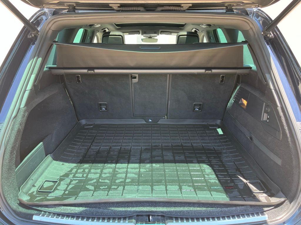 Used Car 2017 Volkswagen Touareg  V6 For Sale Under $20,000 In Georgetown, Texas