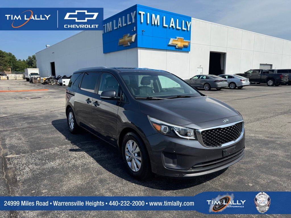 2017 Kia Sedona LX