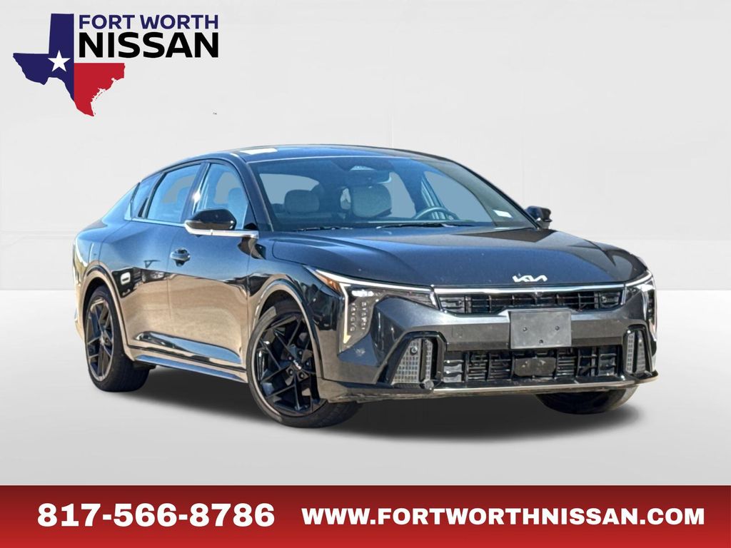 Interstellar Gray 2026 Kia K4 Sedan Front-Wheel Drive 8-Speed Automatic
