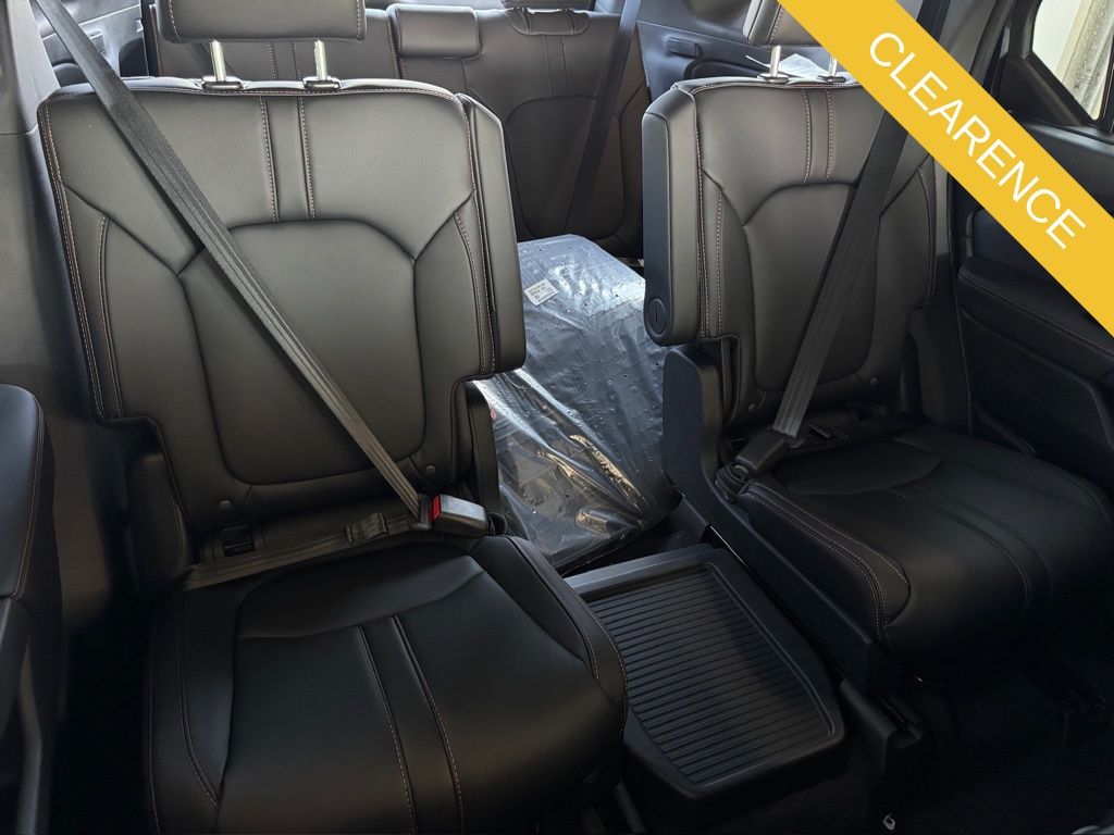 2025 Honda Pilot TrailSport Black at AutoSavvy Houston Northwest