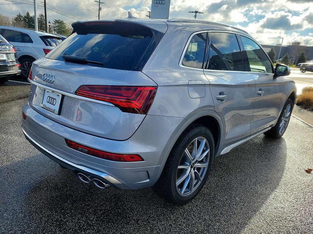 2024 Audi SQ5 Premium 3