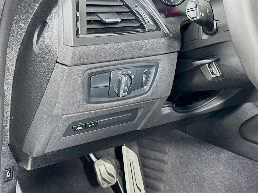 Thumbnail: 2020 BMW M2 - 10