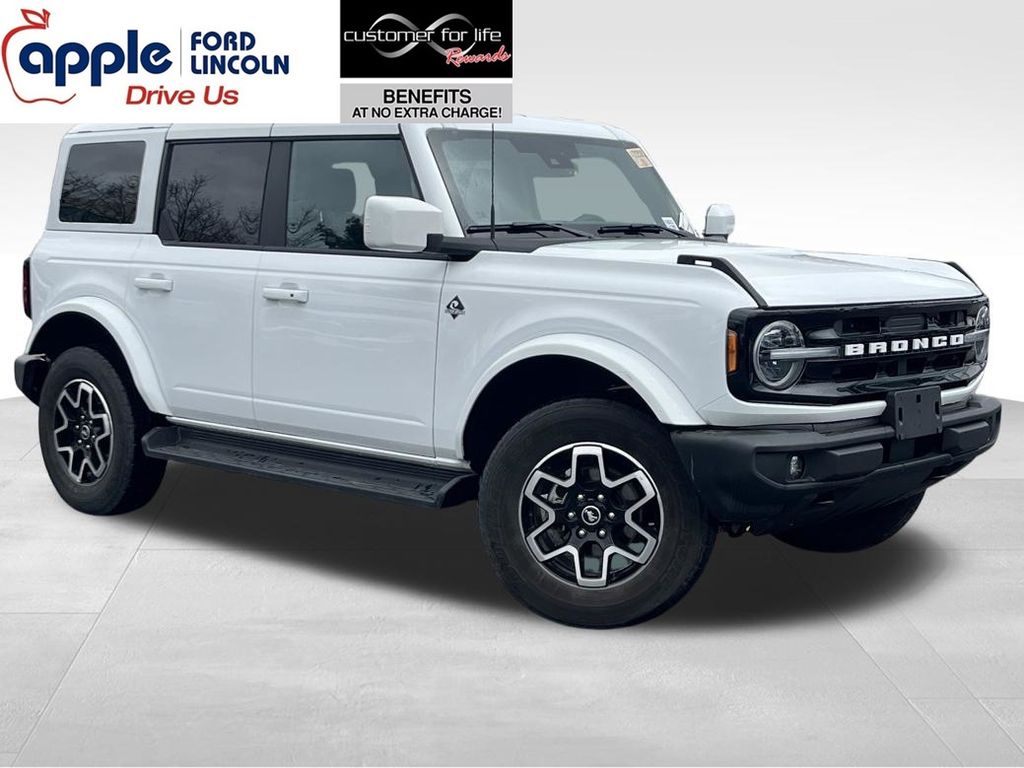 2025 Ford Bronco Outer Banks