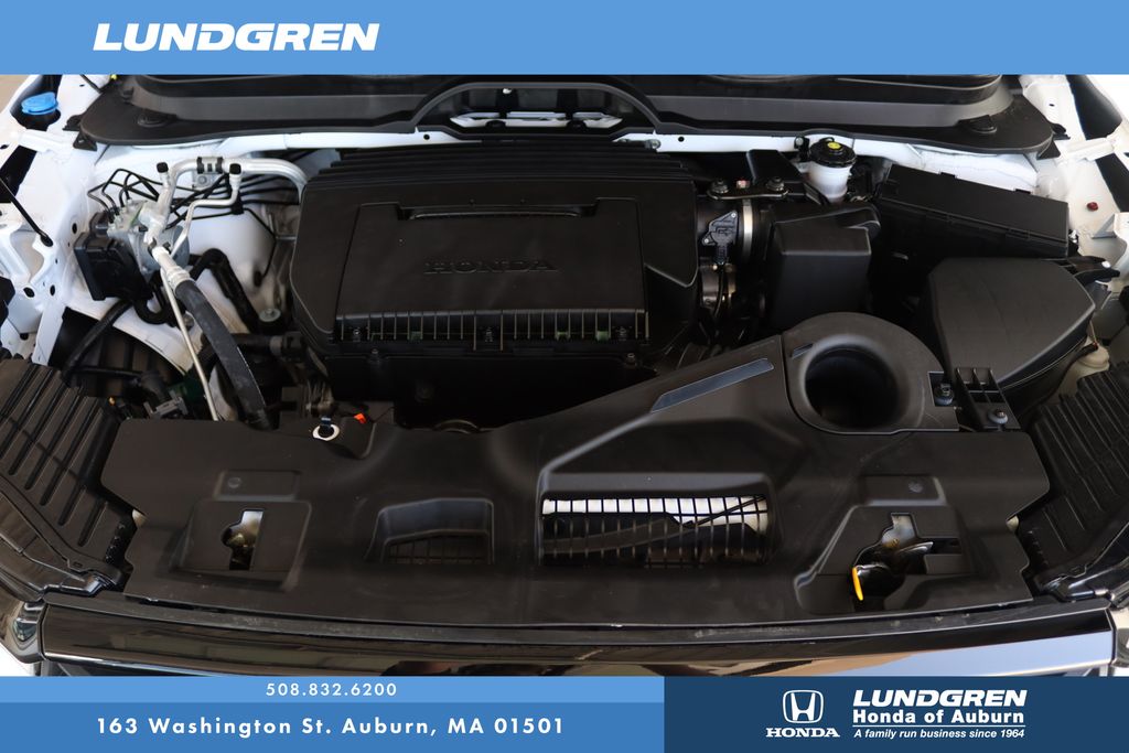 Used 2025 Honda Pilot SUV