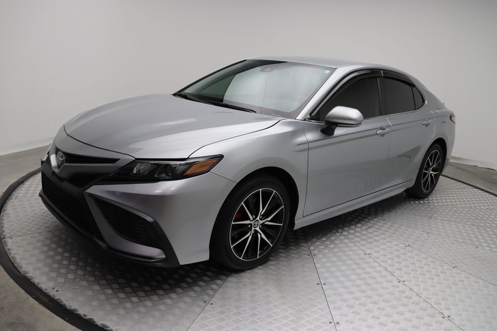 2024 Toyota Camry SE -
                West Palm Beach, FL