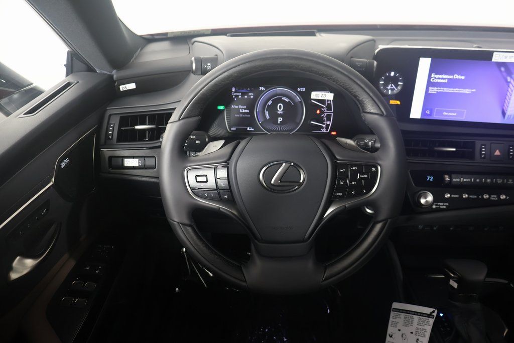 2025 Lexus ES Hybrid 300h Luxury 3