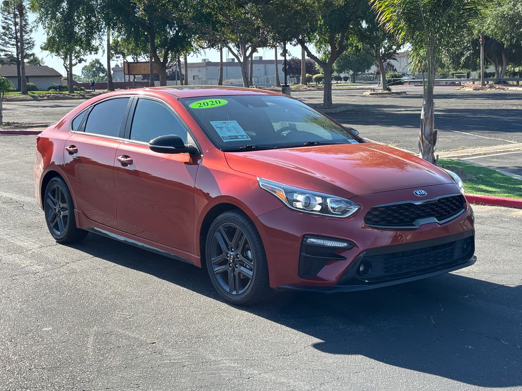 Thumbnail: 2020 Kia Forte - 3