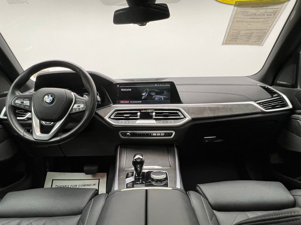 Thumbnail: 2023 BMW X5 - 10