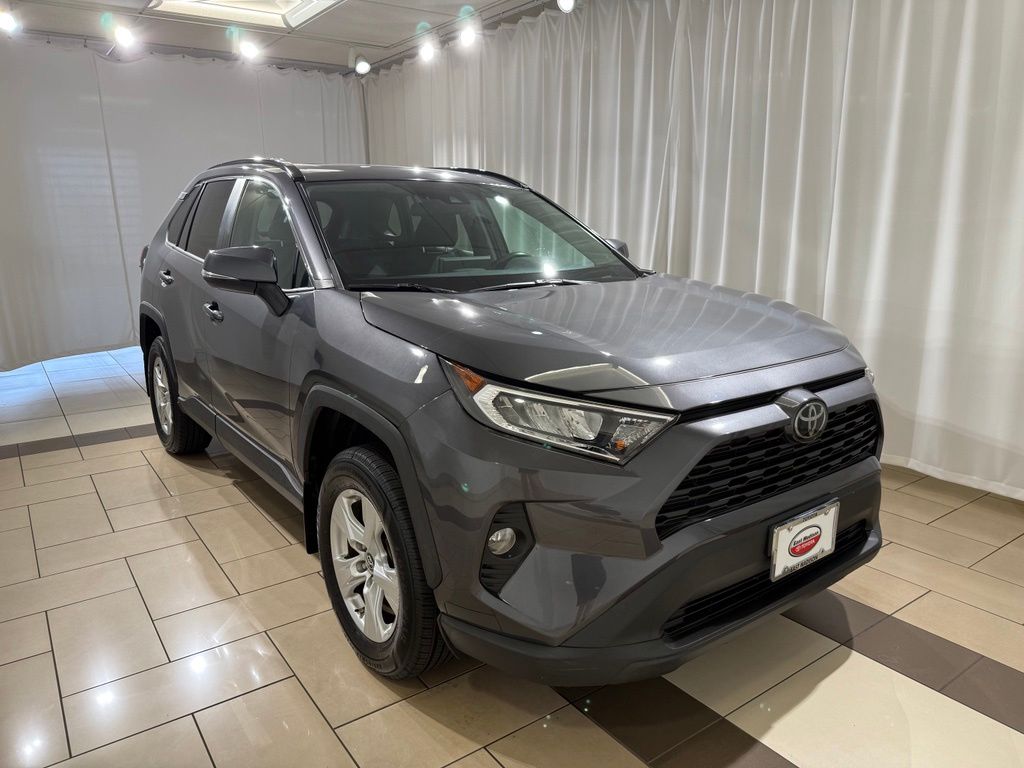 Thumbnail: 2019 Toyota RAV4 - 7