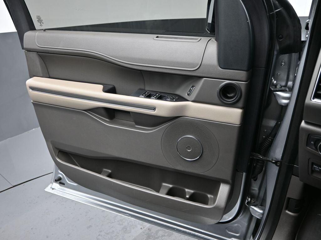 2020 Ford Expedition XLT MAX