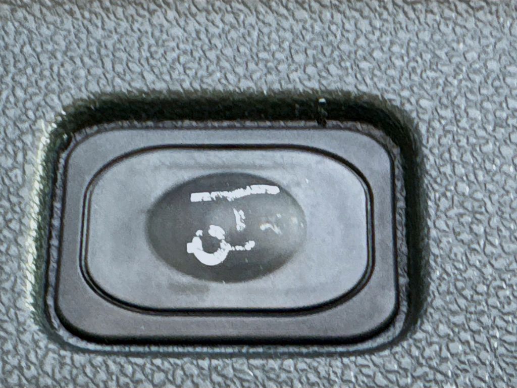 Used Car 2018 Ford Explorer  Xlt For Sale Under $12,000 In Austin, Texas