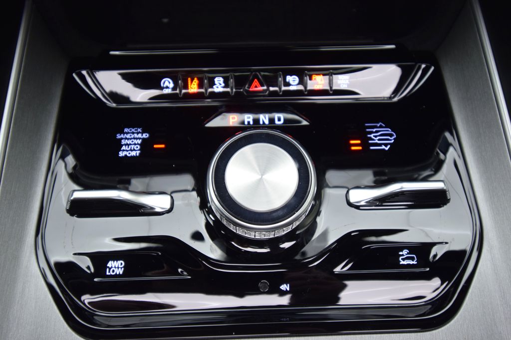 new 2026 Jeep Grand Wagoneer car, priced at $73,559