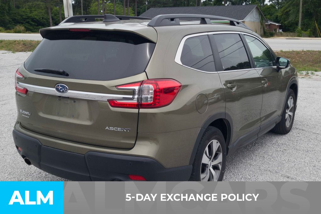 Used 2025 Brown Subaru Premium image 3