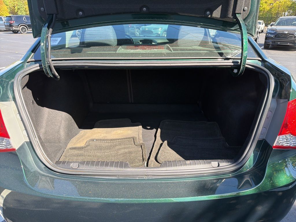 Thumbnail: 2014 Chevrolet Cruze - 21