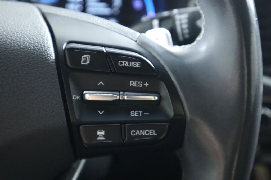 2019 Hyundai Ioniq SE 12