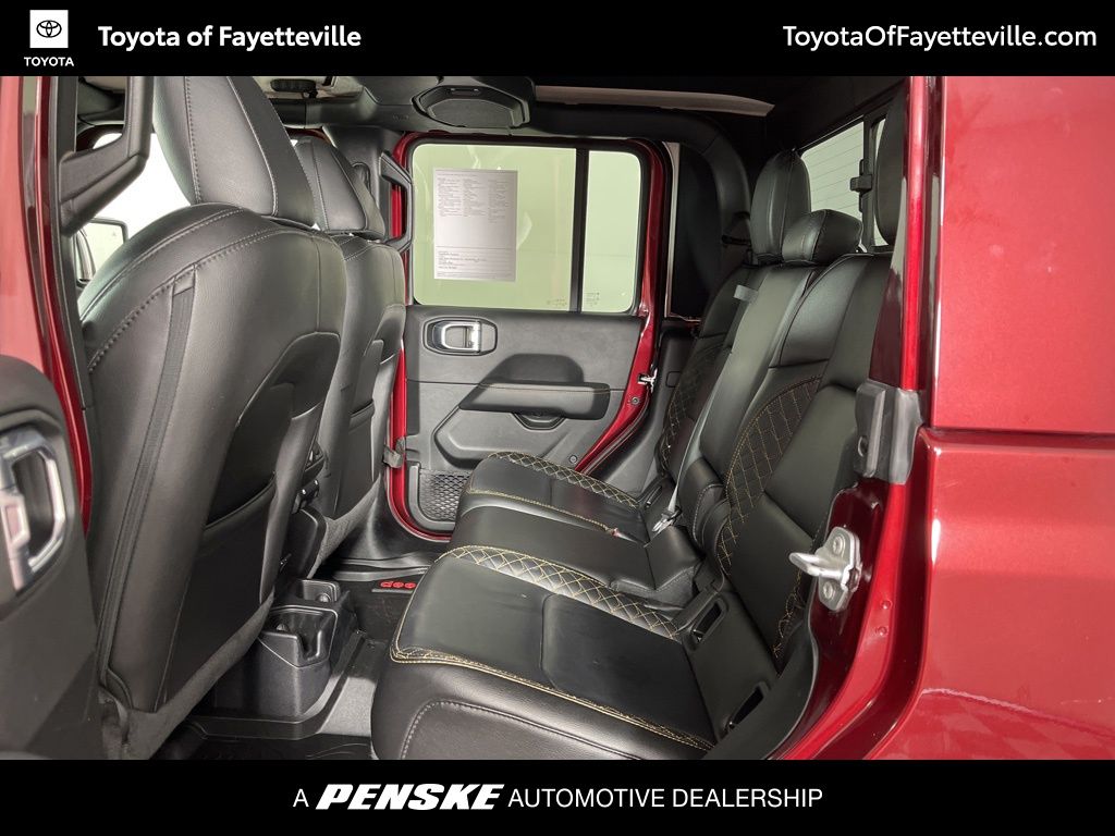 Thumbnail: 2021 Jeep Gladiator - 21