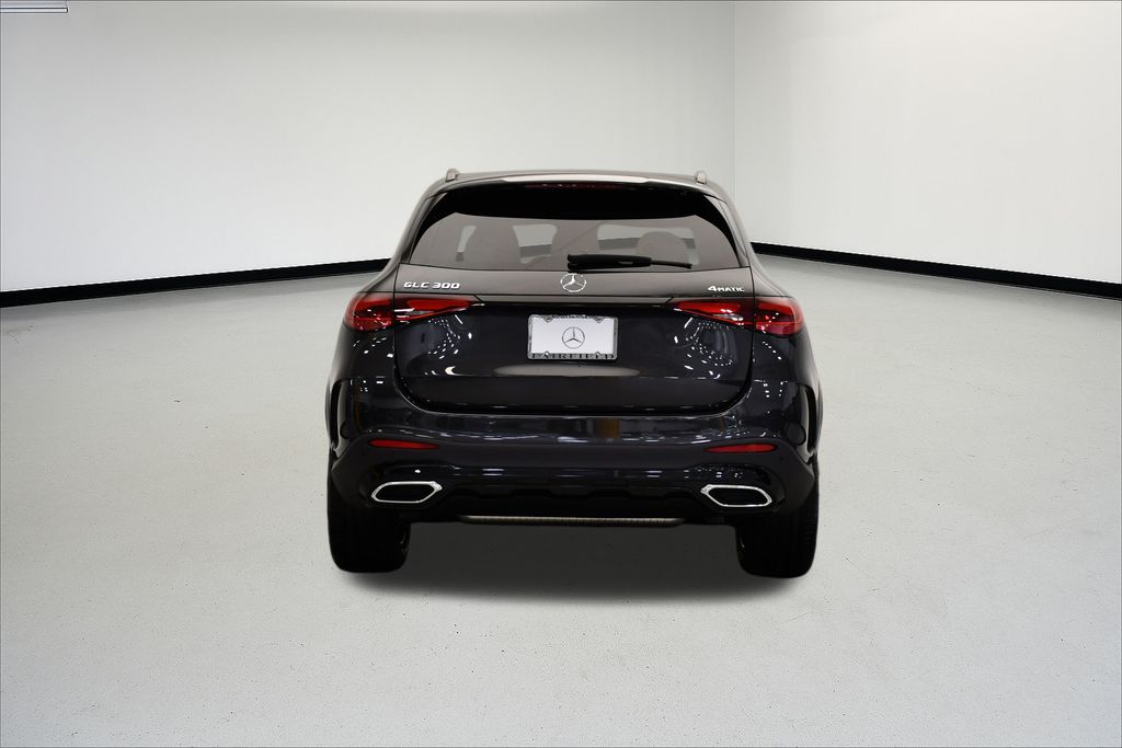 Thumbnail: 2026 Mercedes-Benz GLC - 4