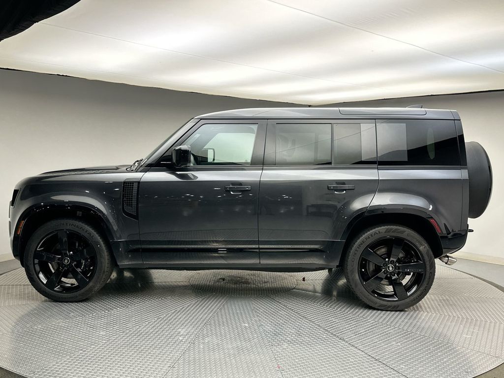 Thumbnail: 2025 Land Rover Defender - 2