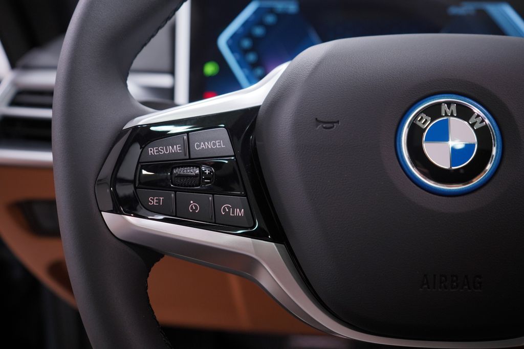 2025 BMW i4 eDrive40 20