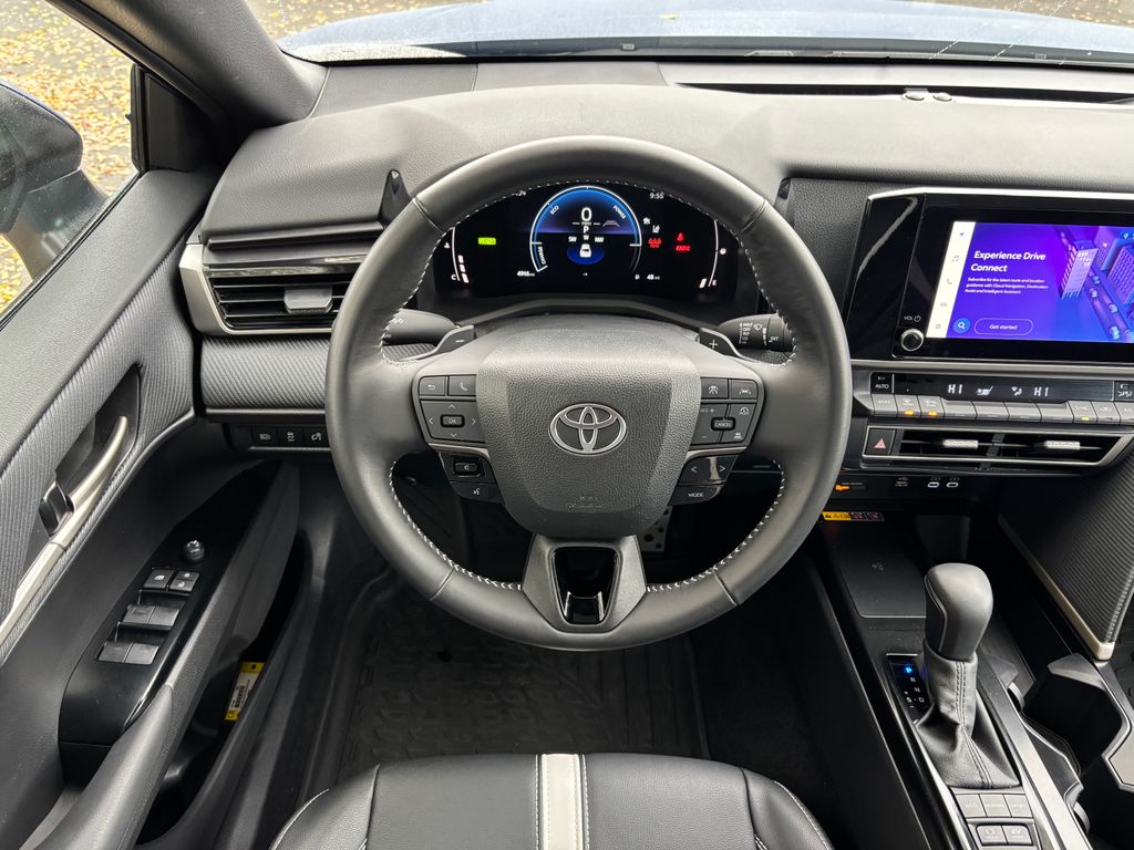 Thumbnail: 2025 Toyota Camry - 11