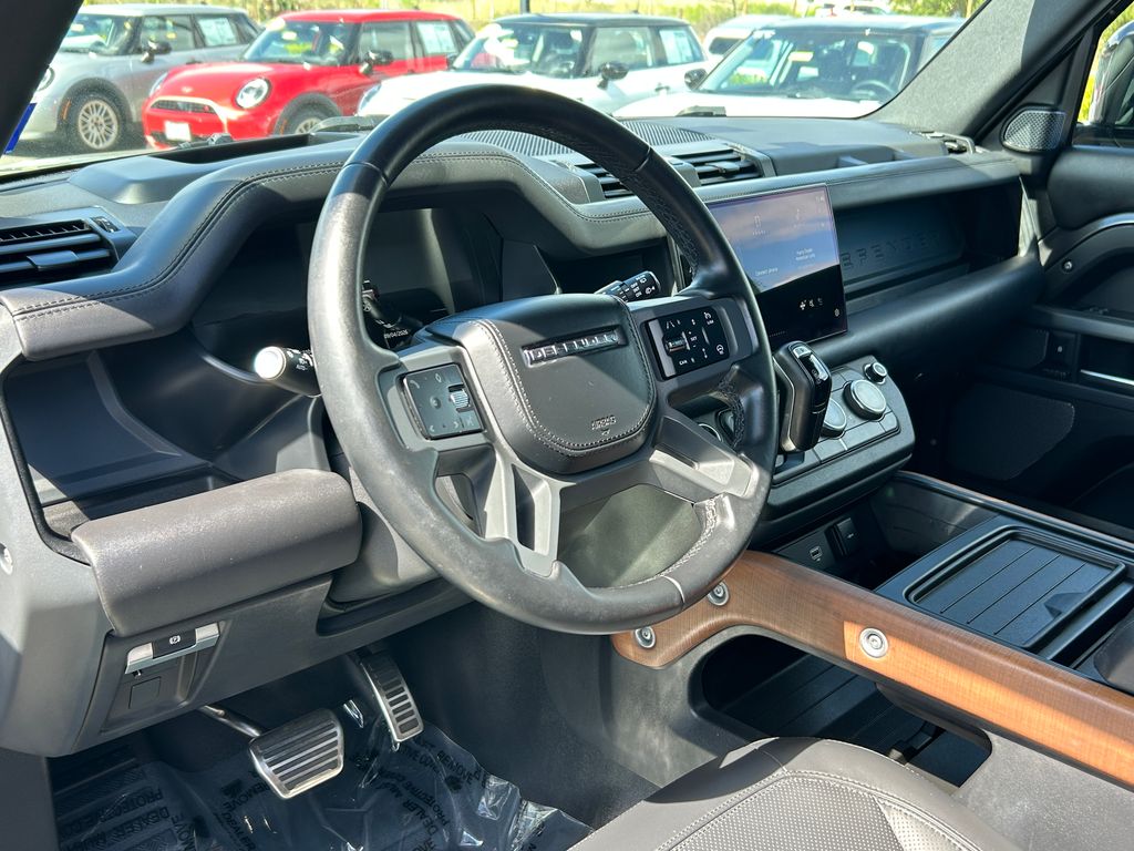 Thumbnail: 2023 Land Rover Defender - 13